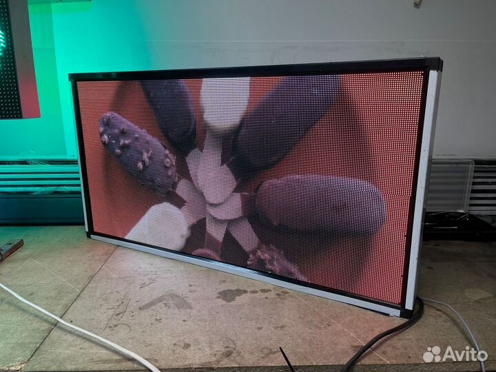 Полноцветный светодиодный экран Р4