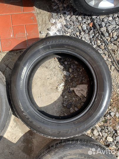 Bridgestone Dueler H/P Sport 215/60 R17