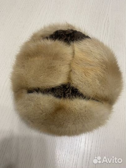 Шапка женская норка с каракулем