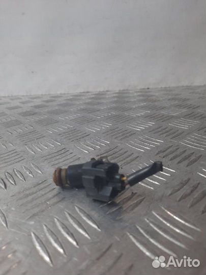 Форсунка Honda Civic 1.6 D16W1 2002