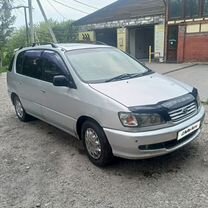 Toyota Ipsum 2.0 AT, 1996, 445 000 км, с пробегом, цена 445 000 руб.