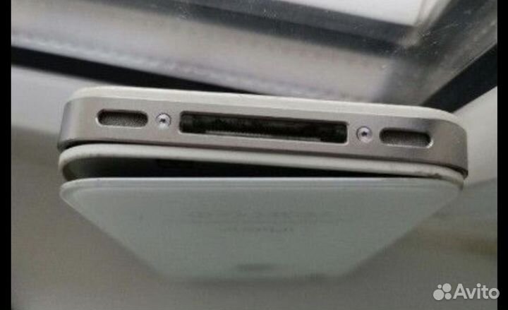 iPhone 4, 8 ГБ