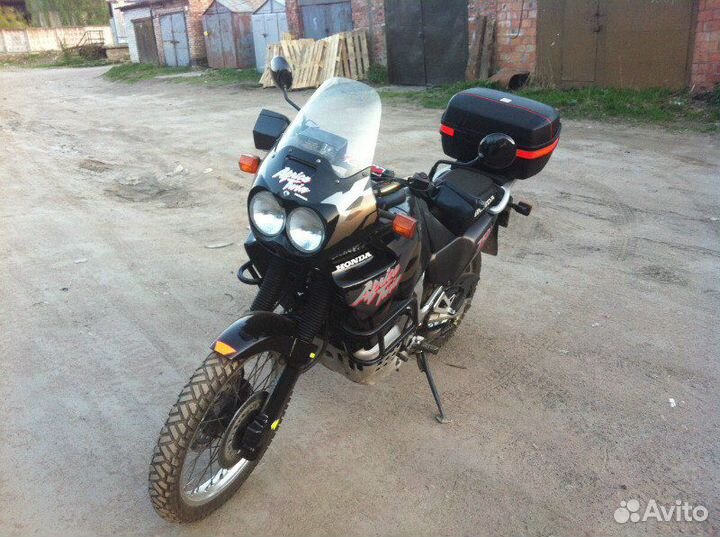 Honda Africa Twin 750