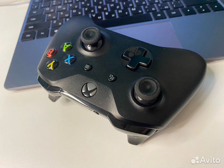Геймпад Xbox One оригинальный
