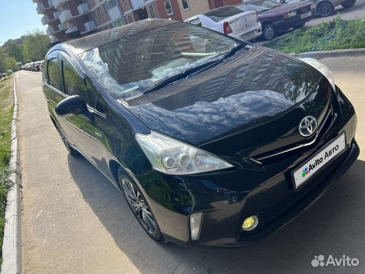 Toyota Prius Alpha 1.8 CVT, 2013, 280 000 км