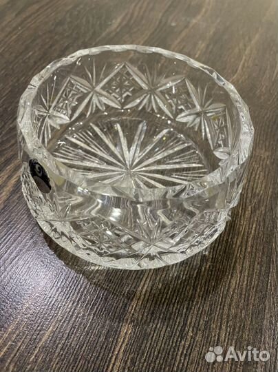 Ваза хрустальная