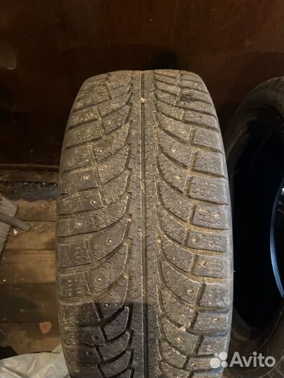 GT Radial Champiro IcePro SUV 235/55 R18