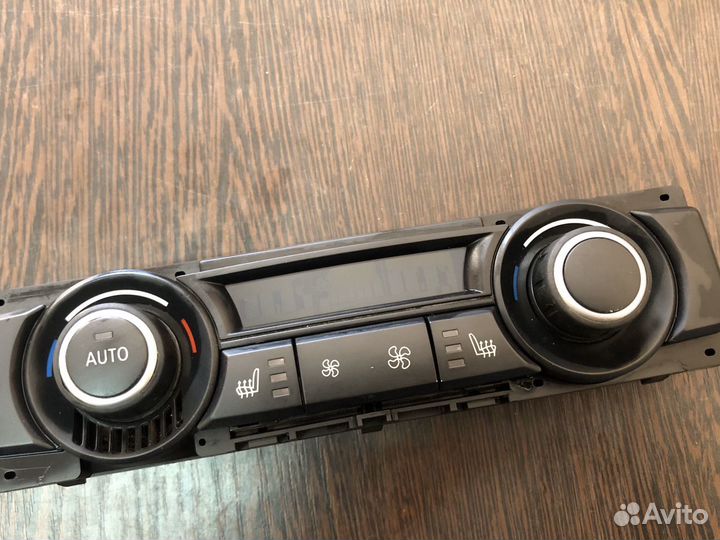 Панель управления климатом задняя BMW X5 E70 X6E71