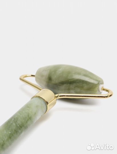 Нефритовый массажер - роллер (новый)