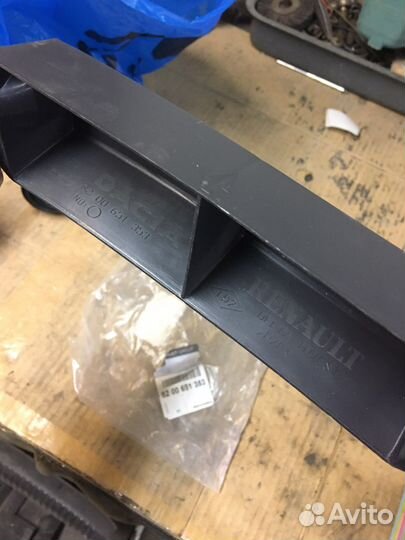 Абсорбер заднего бампера Renault Logan