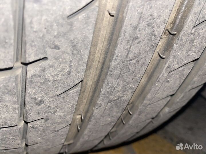Triangle Protract TEM11 235/45 R18