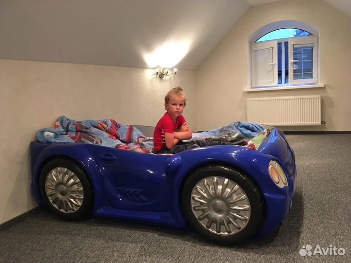 Кроватка машинка Gerbor без матраса