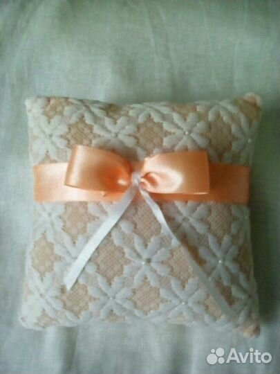 Продам подушечки для колец