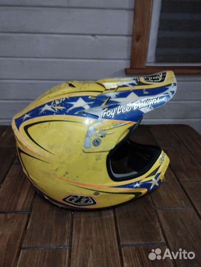 Кроссовый мотошлем TLD M