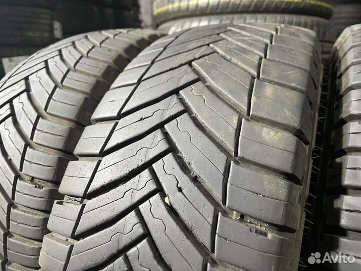 Michelin Agilis CrossClimate 215/65 R17 109T