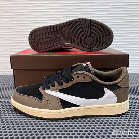 Кроссовки Nike air Jordan 1 low travis scott