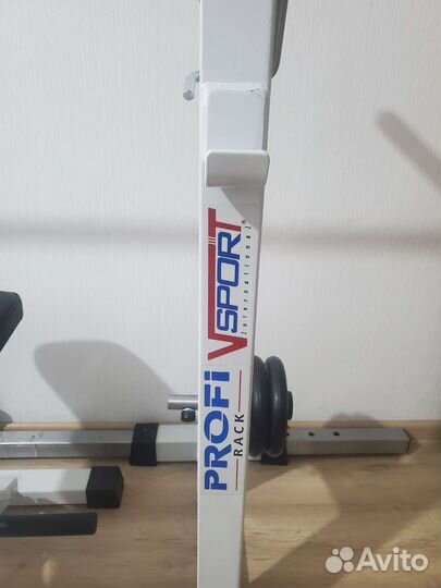 Скамья для жима со стойками и штангой