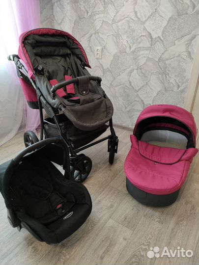Продам коляску 3 в 1