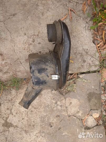 Корпус воздушного фильтра, газель,Волга,уаз