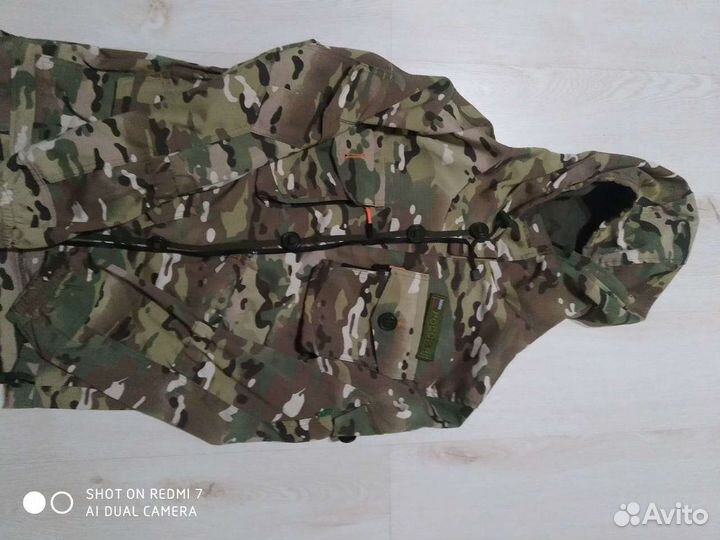 Костюм военный