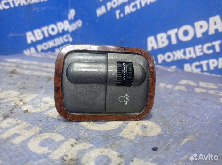 Кнопка корректора фар Hyundai Accent седан 2007