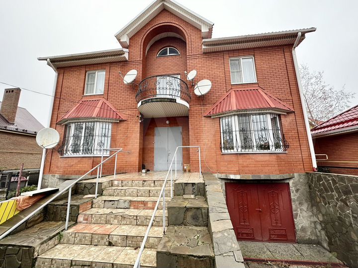 Дом 277 м² на участке 6 сот.