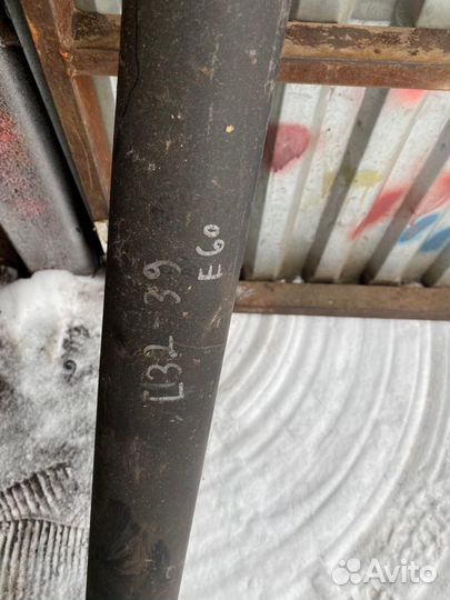 Карданный вал АКПП BMW E60 26107573575