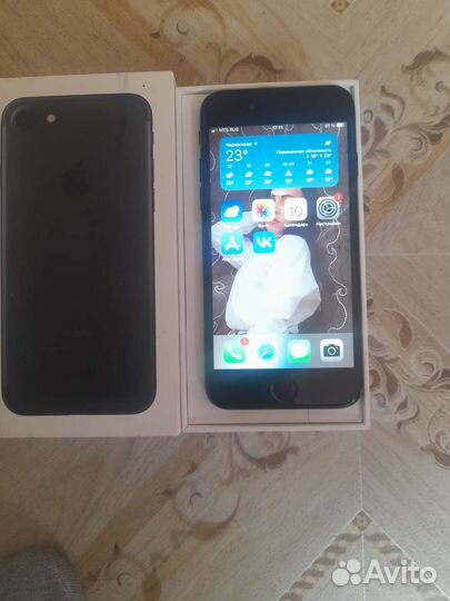 Телефон iPhone 7 128gb