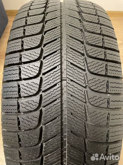 Michelin X-Ice 3 245/45 R18 100H