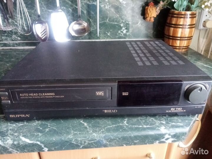 Кассетный видеомагнитофон