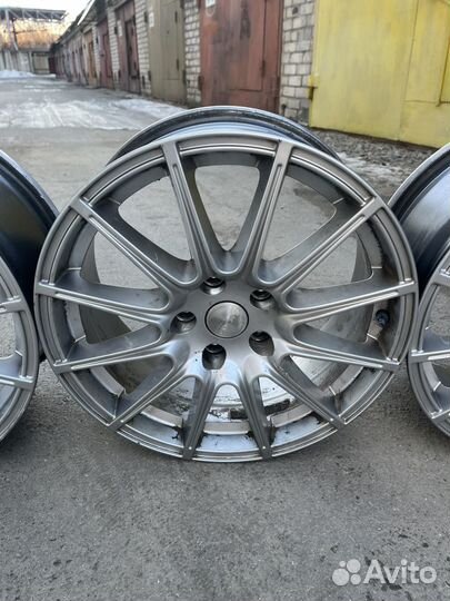 Диски литые r17 5 112
