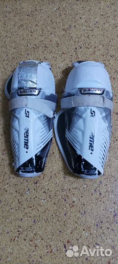 Хоккейная форма (краги, шорты, щитки, нательное)