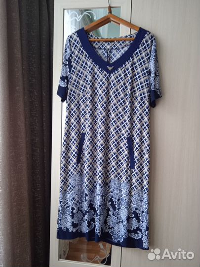 Женское платье размер 58