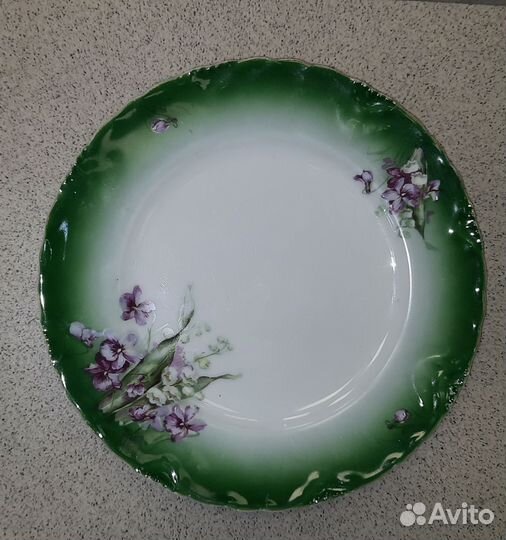 Кузнецов тарелка, молочник, блюдо