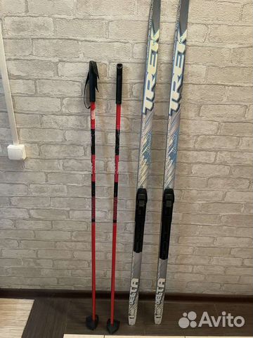 Лыжи с палками и ботинками детские
