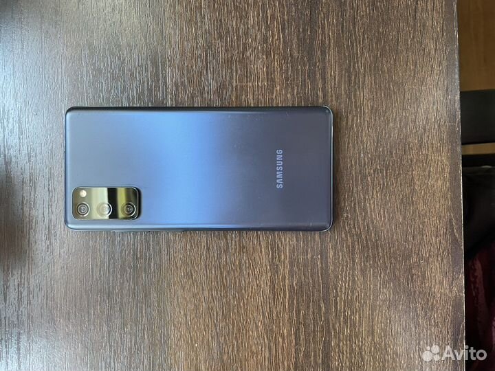 Samsung galaxy s20 fe
