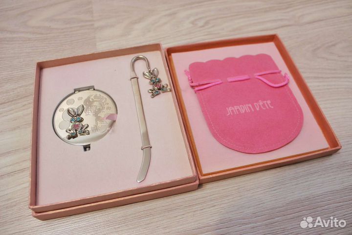 Набор зеркало+закладка Jardin Dete