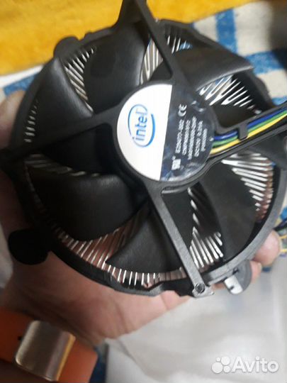 CPU intel xeon E5 2420 6core-12потков lga1356