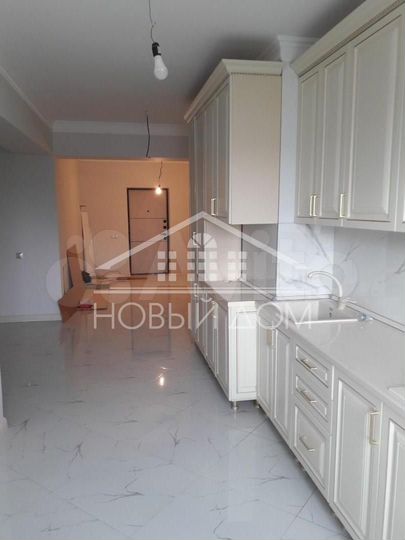 3-к. квартира, 105 м², 3/10 эт.