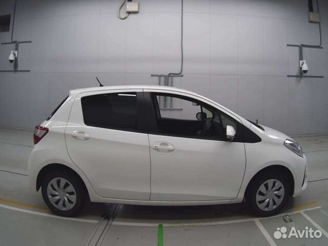 Toyota Vitz 1.0 CVT, 2018, 29 000 км