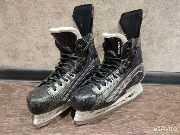 Хоккейные коньки bauer vapor X700 размер 5,5d