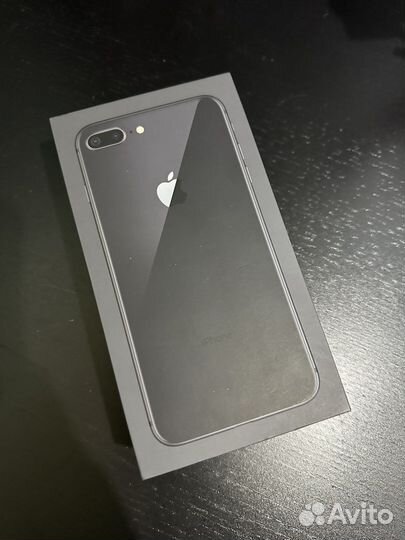 Телефон iPhone 8 plus 256 gb