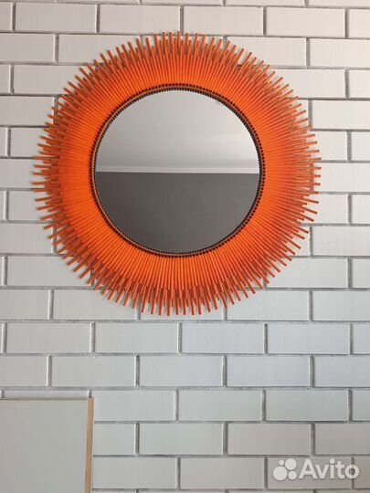 Зеркало солнце. Подарок. Декор
