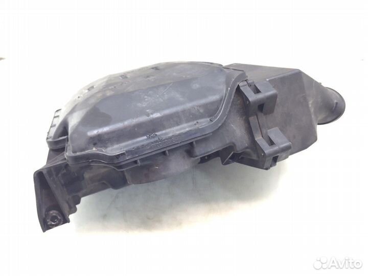 Корпус воздушного фильтра Renault Megane 1.4 I