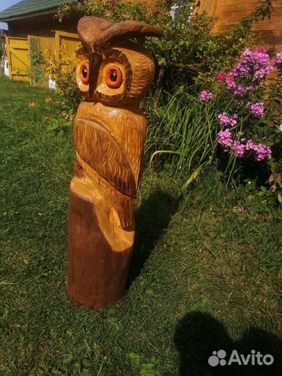 Скульптура совы из дерева для сада