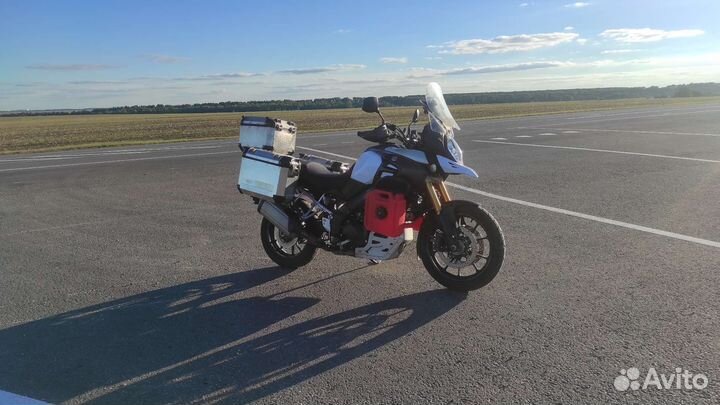 Suzuki V Strom DL 1000