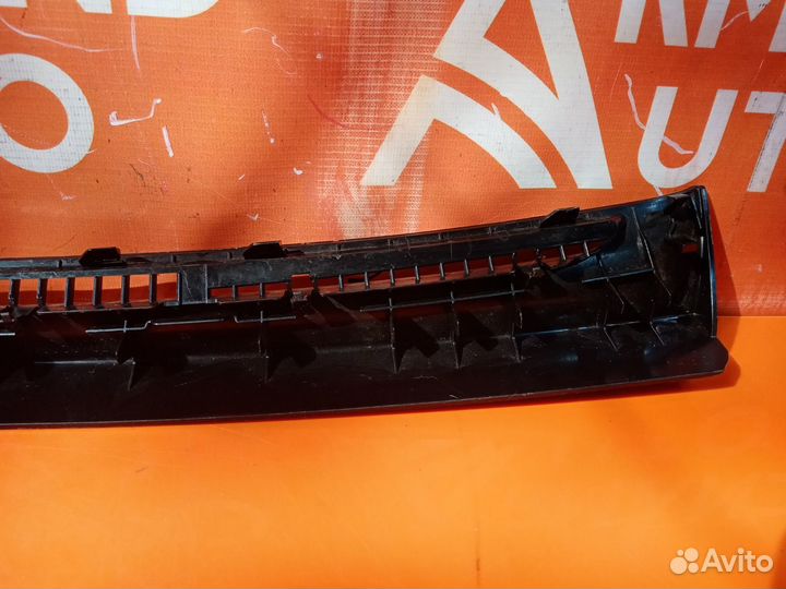 Воздуховод салона передний правый Mercedes