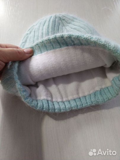 Зимняя женская шапка