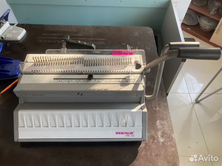 Переплетчик на металлическую пружину