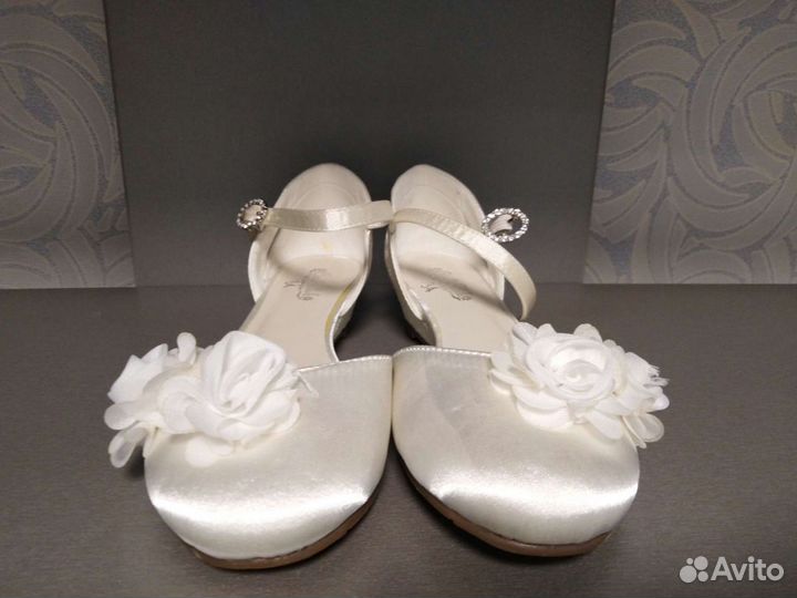 Туфли для девочек